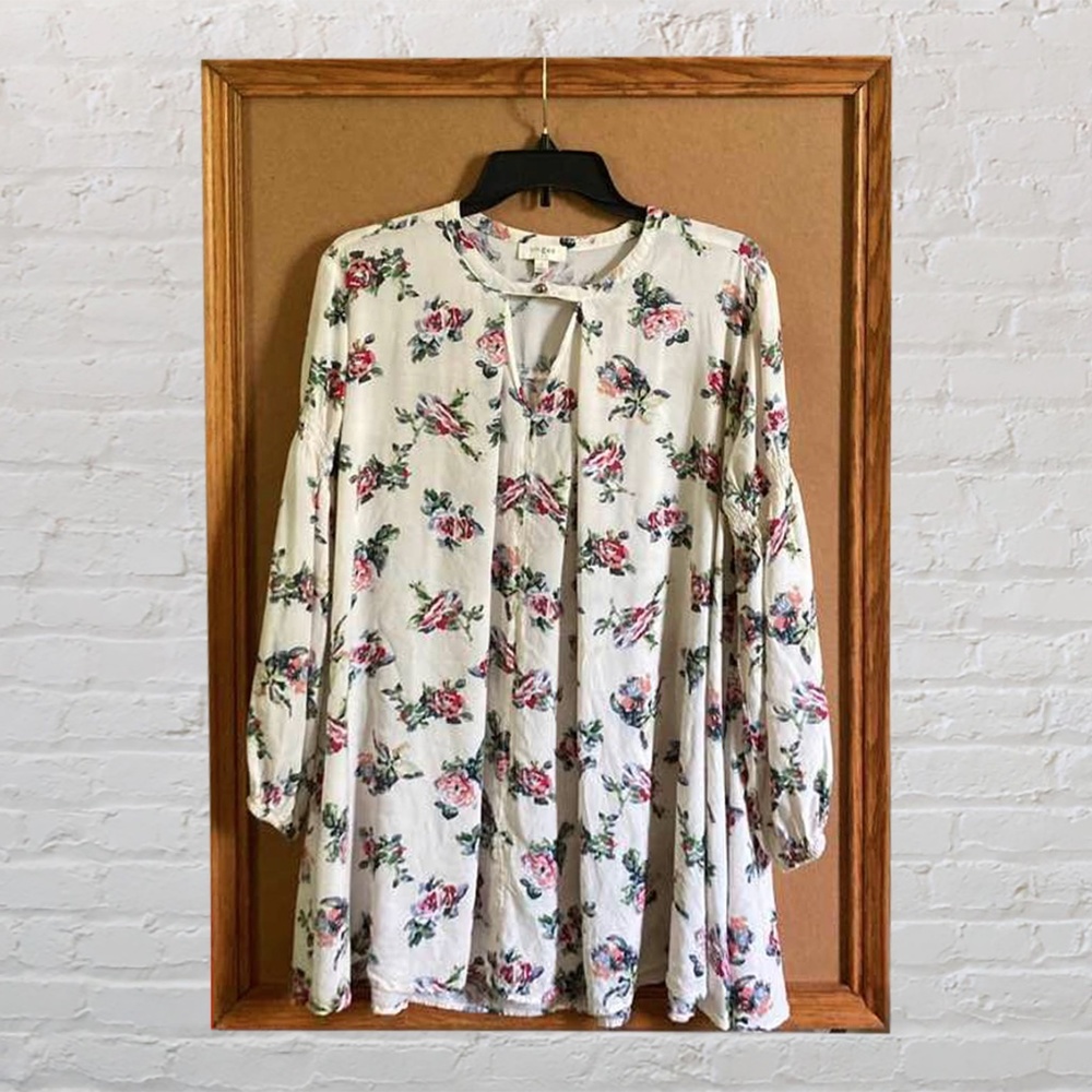 Umgee Floral Top Size Large
